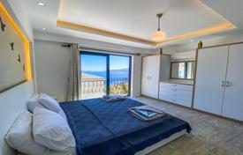 3 dormitorio villa en Kalkan, Turquía. 5 400 €  por semana