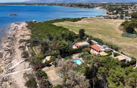 5 dormitorio villa 200 m² en Punta Milocca, Italia. 1 049 000 €