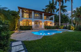 6 dormitorio villa 474 m² en Miami Beach, Estados Unidos. $3 650 000