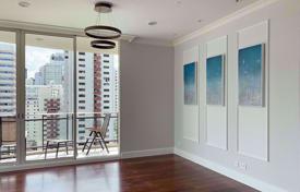 3-dormitorio apartamentos en condominio en Watthana, Tailandia. $4 400  por semana