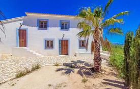 4 dormitorio villa 422 m² en La Nucia, España. 380 000 €
