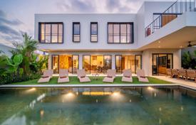 6 dormitorio villa 419 m² en Jalan Umalas, Indonesia. $825 000