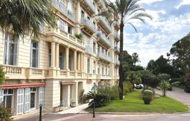 3 dormitorio piso en Cannes, Francia. 1 272 000 €