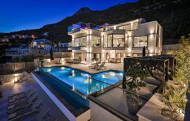 5 dormitorio villa 450 m² en Kalkan, Turquía. 82 150 000 TRY