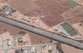 Terreno en Kato Polemidia, Chipre. 500 000 €