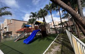 2-dormitorio apartamentos en condominio 80 m² en Miami, Estados Unidos. $329 000