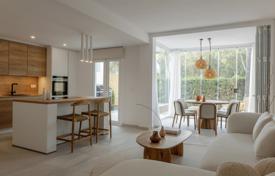 6 dormitorio adosado 122 m² en Marbella, España. 1 350 000 €
