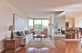 3 dormitorio piso en Etobicoke, Canadá. C$1 098 000