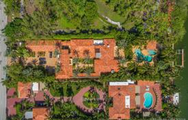Villa – Pine Tree Drive, Miami Beach, Florida,  Estados Unidos. $11 942 000