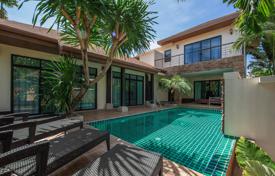 4 dormitorio villa 150 m² en Nai Harn Beach, Tailandia. $434 000