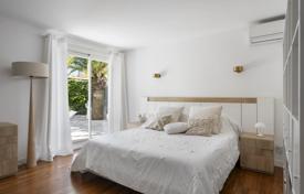 3 dormitorio villa en Saint-Tropez, Francia. 15 000 €  por semana