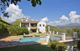 4 dormitorio villa 400 m² en Marbella, España. 5 000 €  por semana