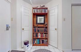6 dormitorio piso en Old Toronto, Canadá. C$776 000