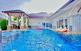 4 dormitorio villa 600 m² en Pattaya, Tailandia. $373 000