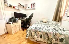 3 dormitorio piso 50 m² en Ibiza, España. 550 000 €