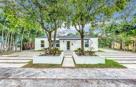 Casa de pueblo – North Miami, Florida, Estados Unidos. $1 125 000