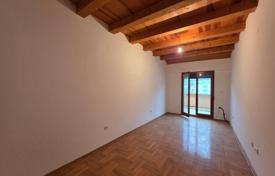 3 dormitorio piso 94 m² en Budva city, Montenegro. 230 000 €