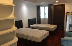 3-dormitorio apartamentos en condominio en Watthana, Tailandia. $3 060  por semana