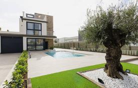4 dormitorio villa 239 m² en Campoamor, España. 995 000 €