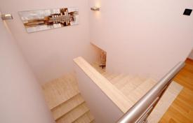 4 dormitorio casa de pueblo 315 m² en Klis, Croacia. 1 500 000 €
