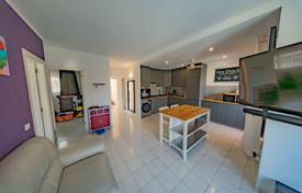 2 dormitorio piso 67 m² en Callao Salvaje, España. 295 000 €