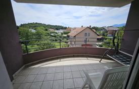 4 dormitorio piso 106 m² en Kastav, Croacia. 320 000 €