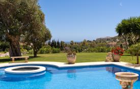 Villa – Nueva Andalucia, Marbella, Andalucía,  España. 5 850 000 €