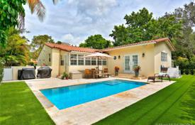 Villa – Coral Gables, Florida, Estados Unidos. $775 000