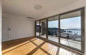 3 dormitorio piso 160 m² en Pržno, Montenegro. 435 000 €