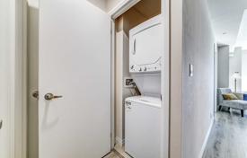 2 dormitorio piso en Scarborough, Canadá. C$698 000