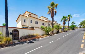 3 dormitorio adosado 175 m² en Chayofa, España. 590 000 €