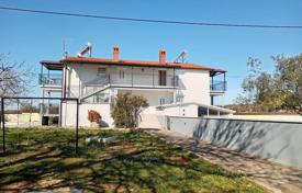 2 dormitorio piso 85 m² en Ližnjan, Croacia. 220 000 €
