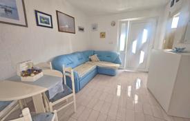 6 dormitorio casa de pueblo 196 m² en Primorje-Gorski Kotar County, Croacia. 315 000 €