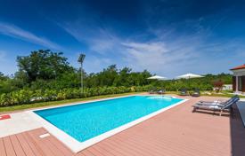 5 dormitorio casa de pueblo 250 m² en Istria County, Croacia. 880 000 €