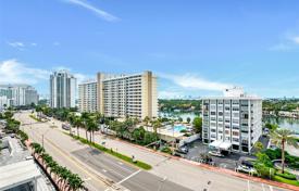 Condominio – Miami Beach, Florida, Estados Unidos. $890 000