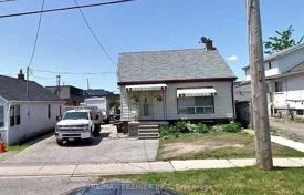 7 dormitorio casa de pueblo en Etobicoke, Canadá. C$1 712 000