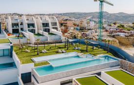 4 dormitorio chalet 240 m² en Ciudad Quesada, España. 599 000 €