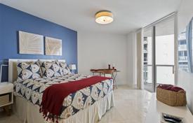 3-dormitorio apartamentos en condominio 205 m² en Collins Avenue, Estados Unidos. $2 430 000