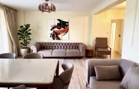 4 dormitorio piso 107 m² en Borgoña-Franco Condado, Francia. 197 000 €