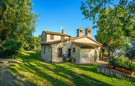 12 dormitorio finca rústica 374 m² en Avigliano Umbro, Italia. 760 000 €
