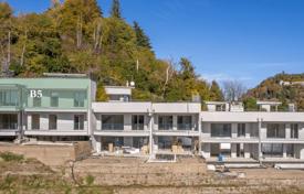 New residential complex with apartments en Lago Mayor, Italia. de 835 000 €