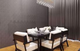 3 dormitorio piso en Watthana, Tailandia. $4 000  por semana