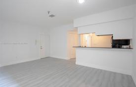 2-dormitorio apartamentos en condominio 78 m² en Miami Beach, Estados Unidos. $409 000