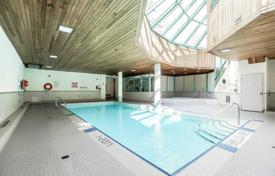 2 dormitorio piso en Etobicoke, Canadá. C$798 000