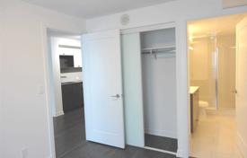 3 dormitorio piso en Scarborough, Canadá. C$856 000
