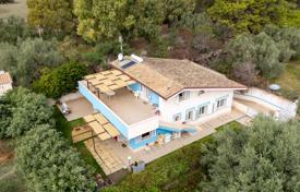 10 dormitorio villa 340 m² en Pozzallo, Italia. 400 000 €