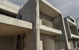 4 dormitorio adosado en Limasol (Lemesos), Chipre. 695 000 €