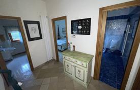 3 dormitorio piso 173 m² en Castiglione della Pescaia, Italia. 850 000 €