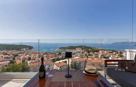 2 dormitorio piso 54 m² en Makarska, Croacia. 271 000 €