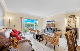 Condominio – Hialeah, Florida, Estados Unidos. $295 000
